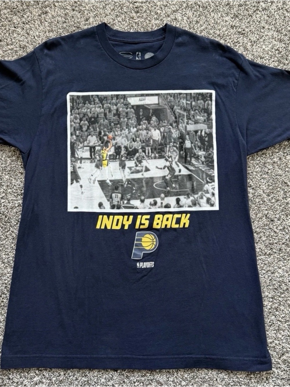 Stadium Essentials Indiana Pacers Indy Is Back Playoffs T-Shirt L Navy NBA New